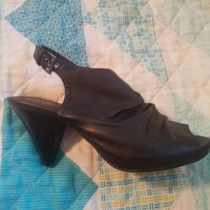 Black peep toe wedges